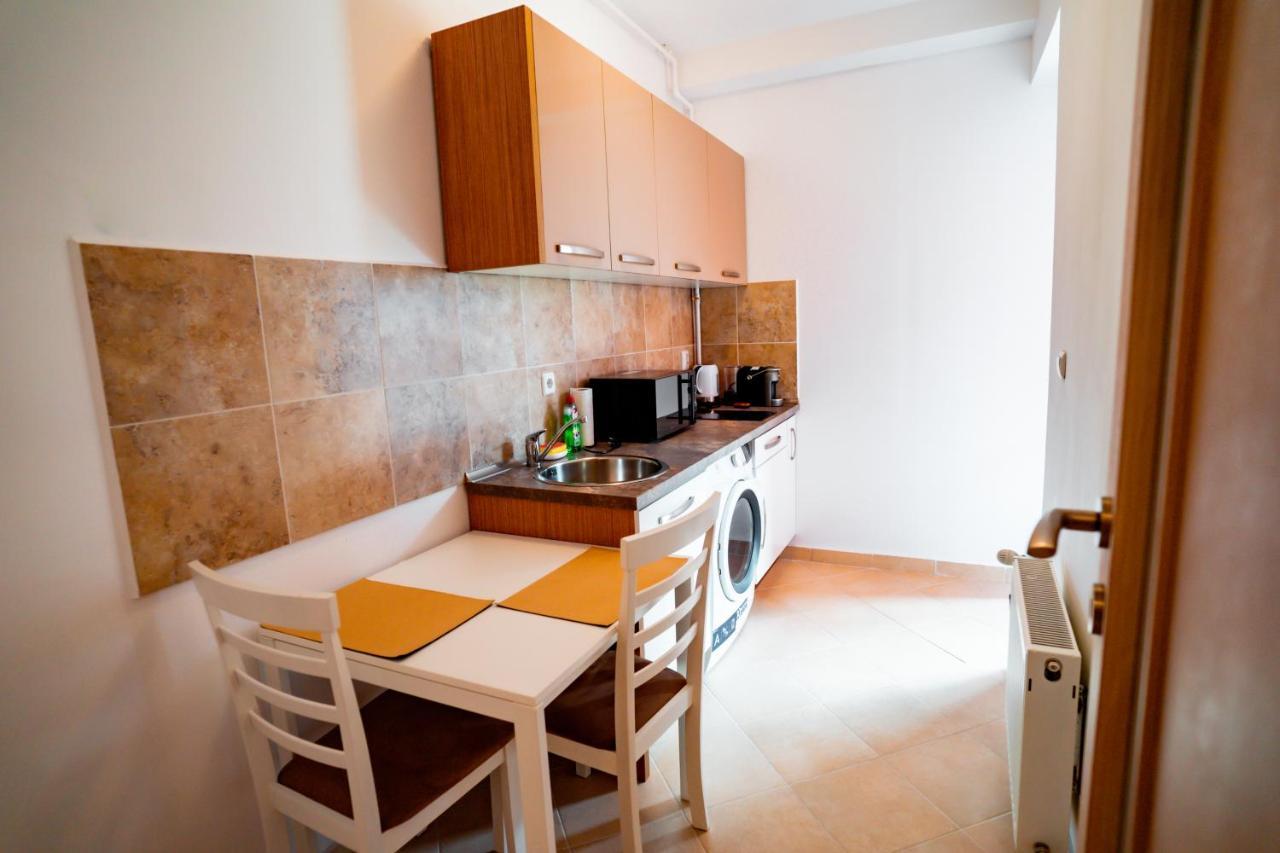 Elite Apartments Сіная Екстер'єр фото